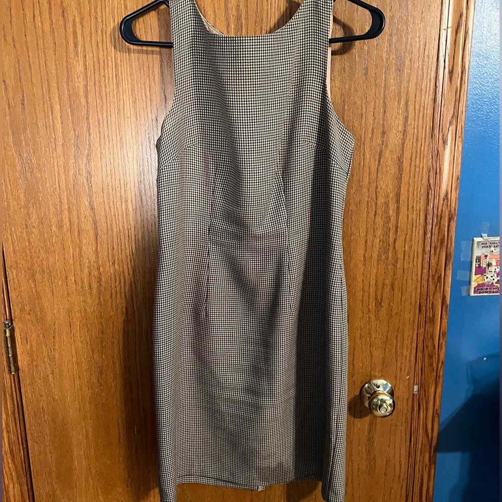 Moda International women’s shift dress size 6 sleeveless houndstooth